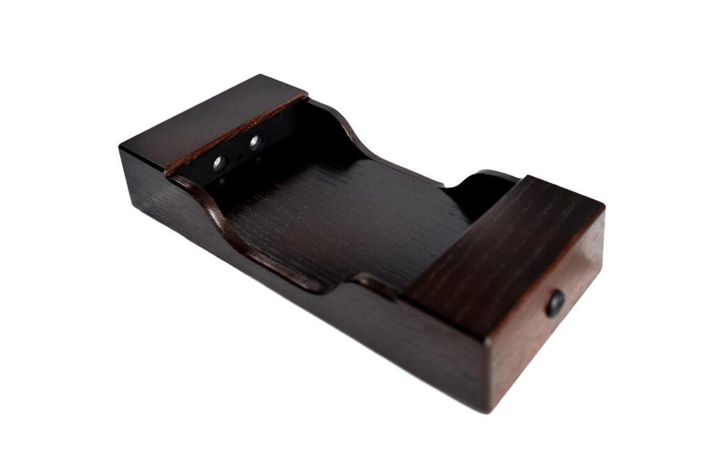 ASU 1.0 Acoustic Safe Stand designed to securely store mobile phones while ensuring audio protection.